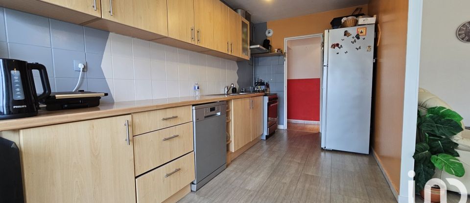 Apartment 4 rooms of 76 m² in Vandœuvre-lès-Nancy (54500)