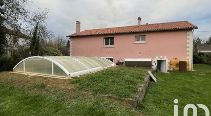 House 7 rooms of 131 m² in Vasles (79340)