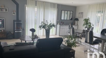 Maison 4 pièces de 112 m² à Vernosc-lès-Annonay (07430)