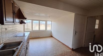 House 4 rooms of 86 m² in Le Mesnil-au-Val (50110)