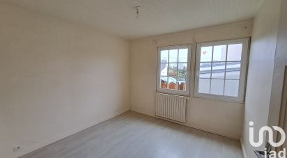 House 4 rooms of 86 m² in Le Mesnil-au-Val (50110)