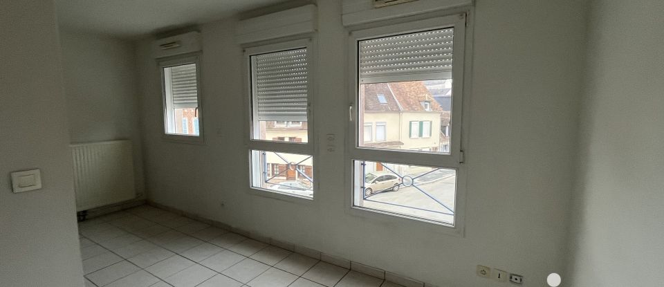 Apartment 1 room of 30 m² in Beauvais (60000)