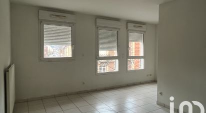 Apartment 1 room of 30 m² in Beauvais (60000)