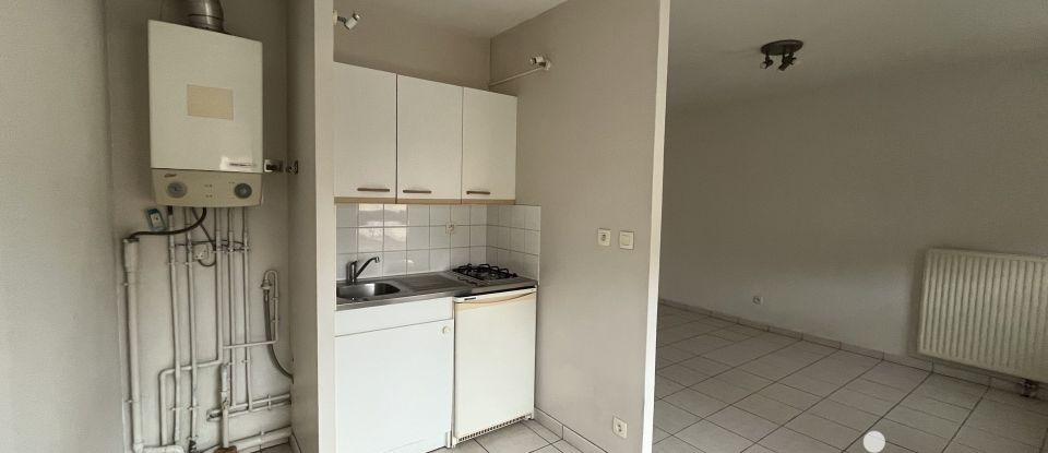 Apartment 1 room of 30 m² in Beauvais (60000)