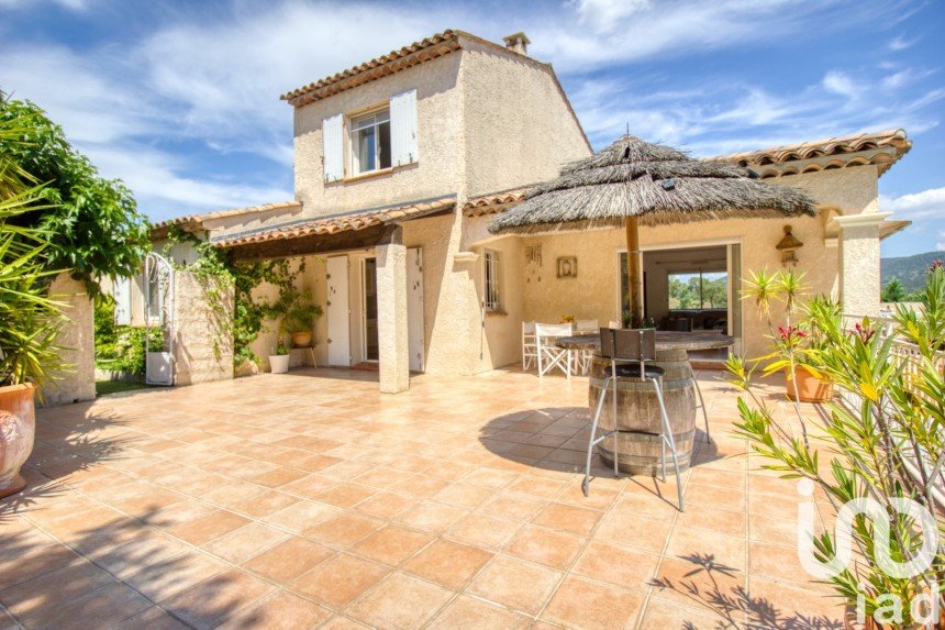 House 7 rooms of 156 m² in Sainte-Maxime (83120)