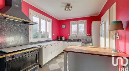 Maison 7 pièces de 178 m² à Saint-Genis-Laval (69230)