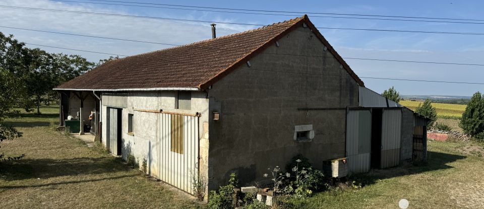 Maison de campagne 3 pièces de 78 m² à Saint-Père (58200)