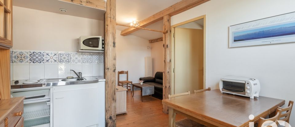 Châlet 11 pièces de 368 m² à Prémanon (39220)