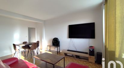 Apartment 2 rooms of 42 m² in Saint-Jean-de-la-Ruelle (45140)