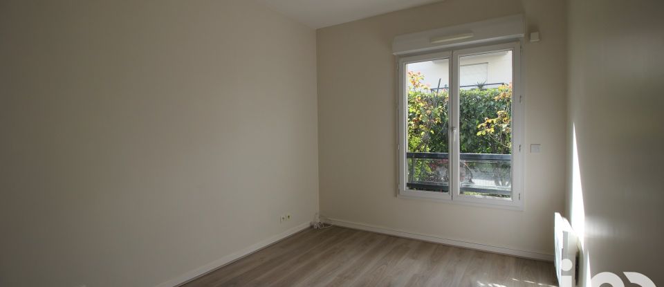 Appartement 4 pièces de 83 m² à Villecresnes (94440)