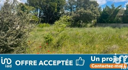 Land of 500 m² in Rochefort-du-Gard (30650)