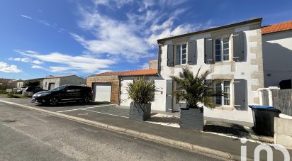 Maison traditionnelle 6 pièces de 145 m² à Saint-Médard-d'Aunis (17220)