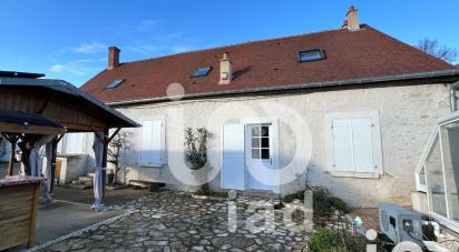 House 8 rooms of 204 m² in Aulnay-la-Rivière (45390)