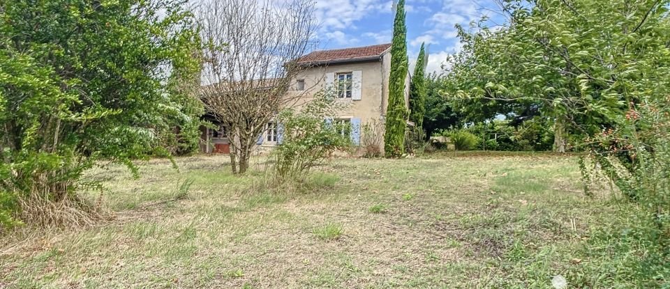 Farm 5 rooms of 126 m² in Montmeyran (26120)