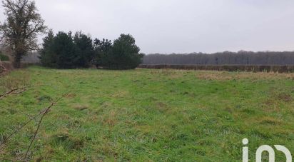 Land of 2,784 m² in Beaumont-le-Roger (27170)