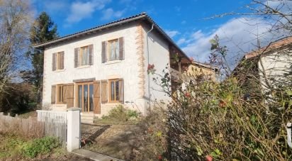 Maison de village 3 pièces de 180 m² à Saint-Cyr-sur-Menthon (01380)