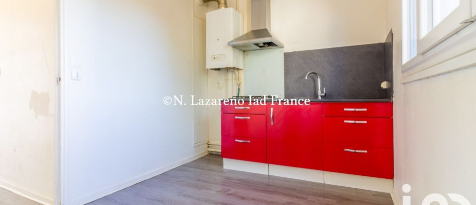 Apartment 1 room of 32 m² in Orléans (45000)