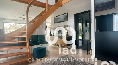 Maison d’architecte 8 pièces de 198 m² à Hem (59510)