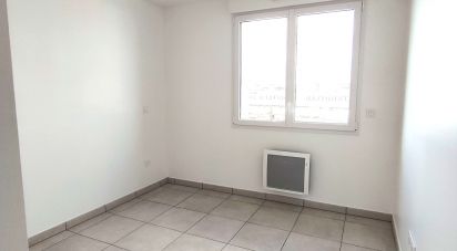 Apartment 3 rooms of 53 m² in Angers (49100)