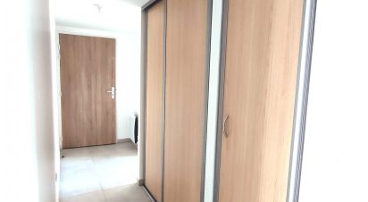 Apartment 3 rooms of 53 m² in Angers (49100)