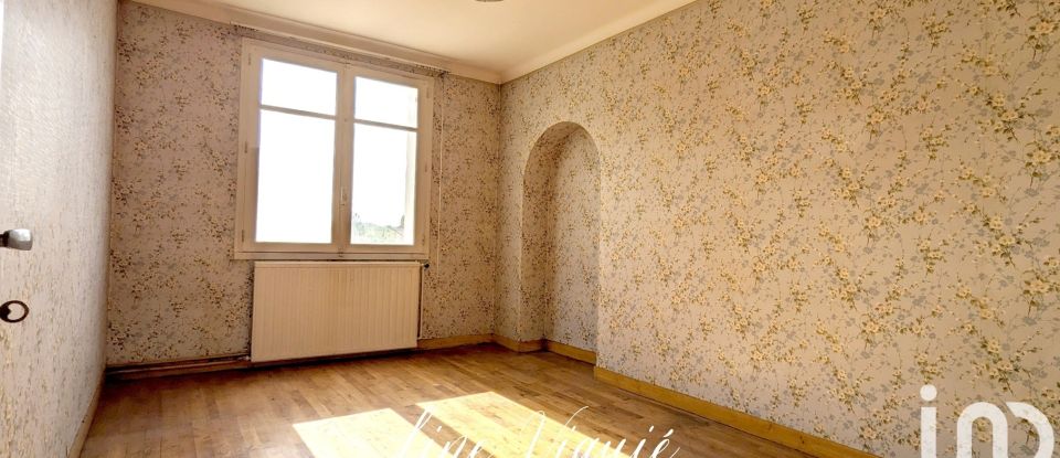 Town house 5 rooms of 131 m² in Vallet (44330)