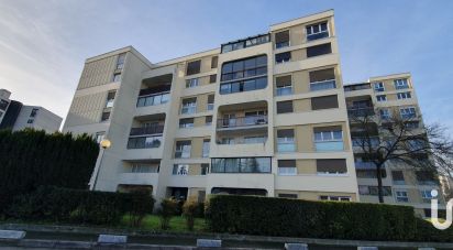 Appartement 4 pièces de 86 m² à Les Ulis (91940)