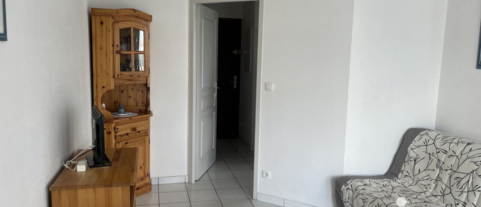 Apartment 2 rooms of 33 m² in Vaux-sur-Mer (17640)