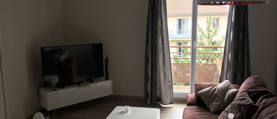 Apartment 2 rooms of 53 m² in Mâcon (71000)