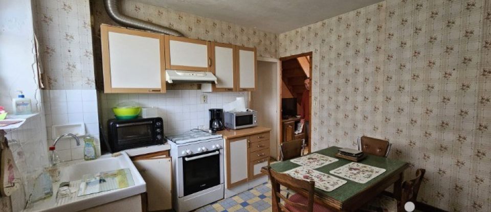 House 5 rooms of 117 m² in Nogent-sur-Loir (72500)