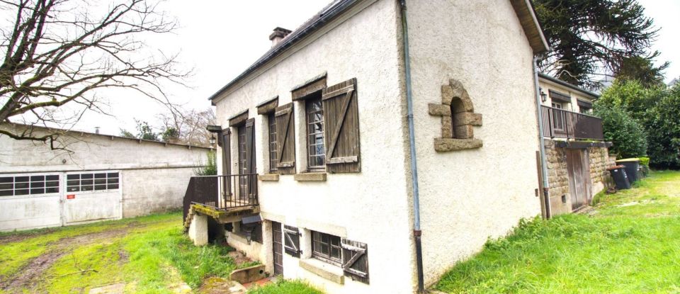 Maison 9 pièces de 230 m² à Guipry-Messac (35480)