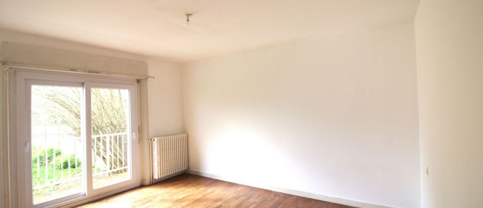 Maison 9 pièces de 230 m² à Guipry-Messac (35480)