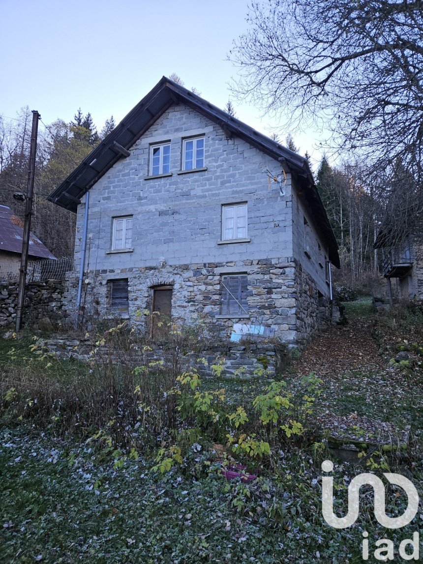 Maison traditionnelle 5 pièces de 340 m² à Villard-Notre-Dame (38520)