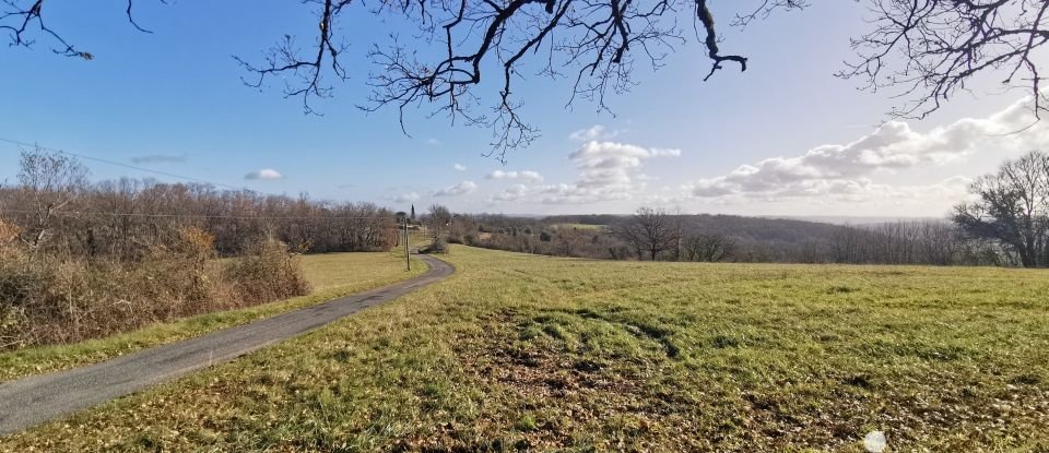 Maison de campagne 5 pièces de 118 m² à Campagnac-lès-Quercy (24550)