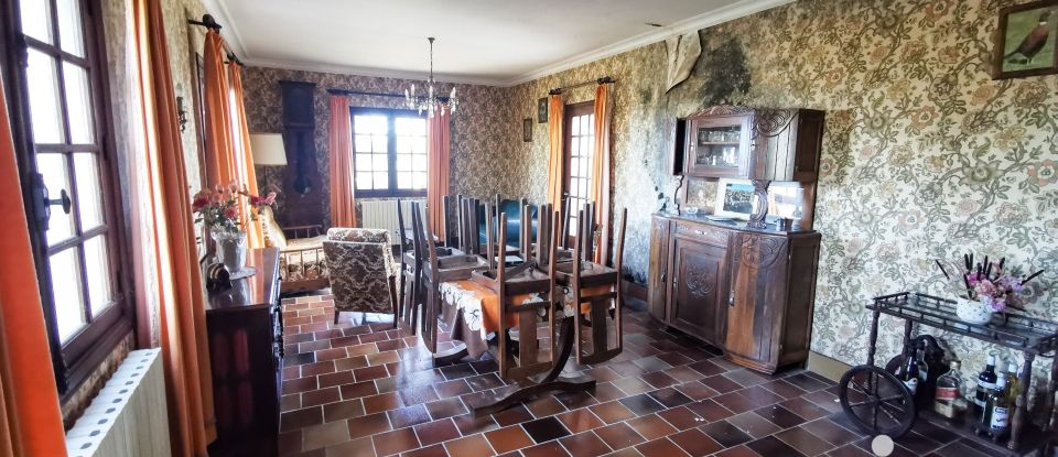 Maison de campagne 5 pièces de 118 m² à Campagnac-lès-Quercy (24550)