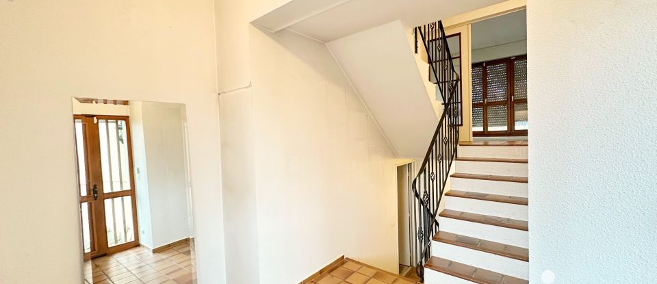 House 5 rooms of 112 m² in Saint-Louis (68300)