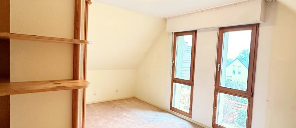 House 5 rooms of 112 m² in Saint-Louis (68300)