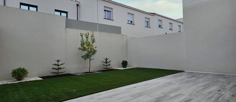 House 5 rooms of 102 m² in Perpignan (66000)