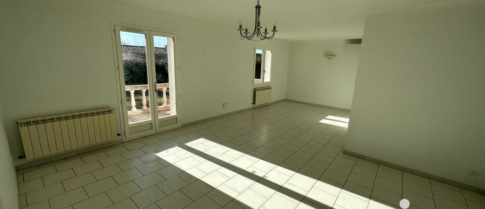 House 4 rooms of 121 m² in Mazan (84380)