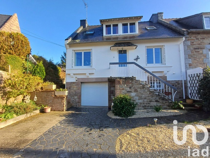 Traditional house 5 rooms of 99 m² in Lannion (22300)