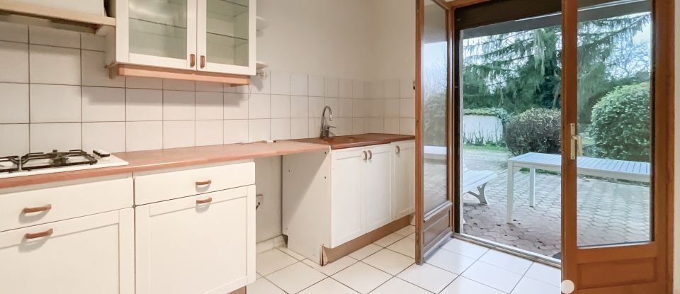 Maison 5 pièces de 106 m² à Décines-Charpieu (69150)