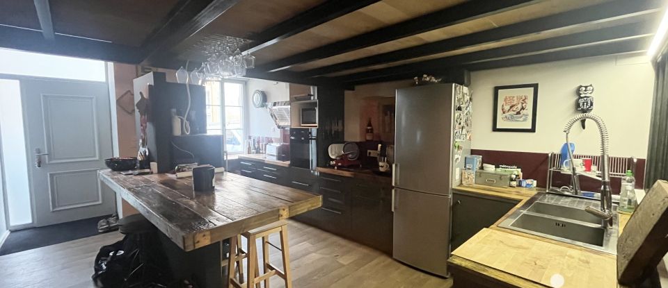 Loft 4 rooms of 120 m² in Chalon-sur-Saône (71100)