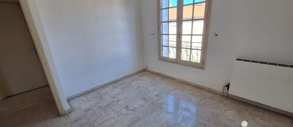 House 8 rooms of 218 m² in Perpignan (66100)