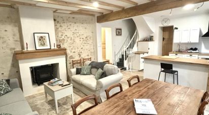 Maison 4 pièces de 85 m² à Ferrière-Larçon (37350)