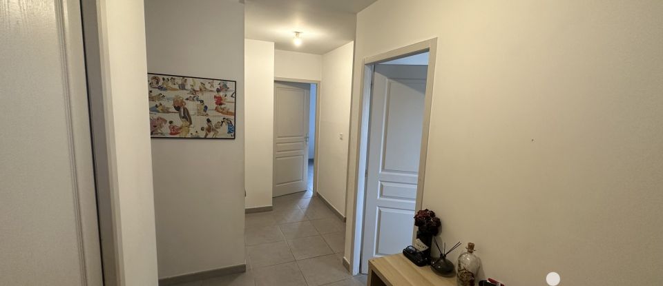 House 5 rooms of 89 m² in Carpentras (84200)