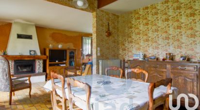 Traditional house 5 rooms of 120 m² in Saint-Laurent-des-Bois (27220)