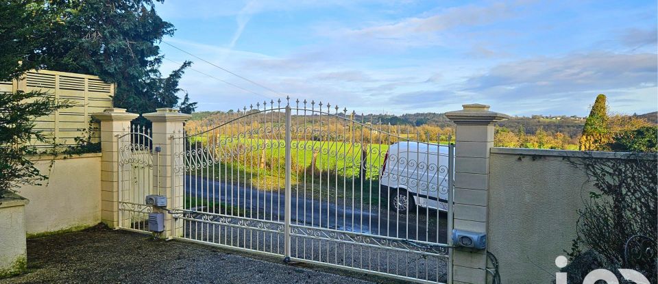 Longère 9 pièces de 230 m² à Saint-Senoux (35580)