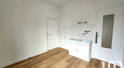 Apartment 3 rooms of 61 m² in Clamart (92140)