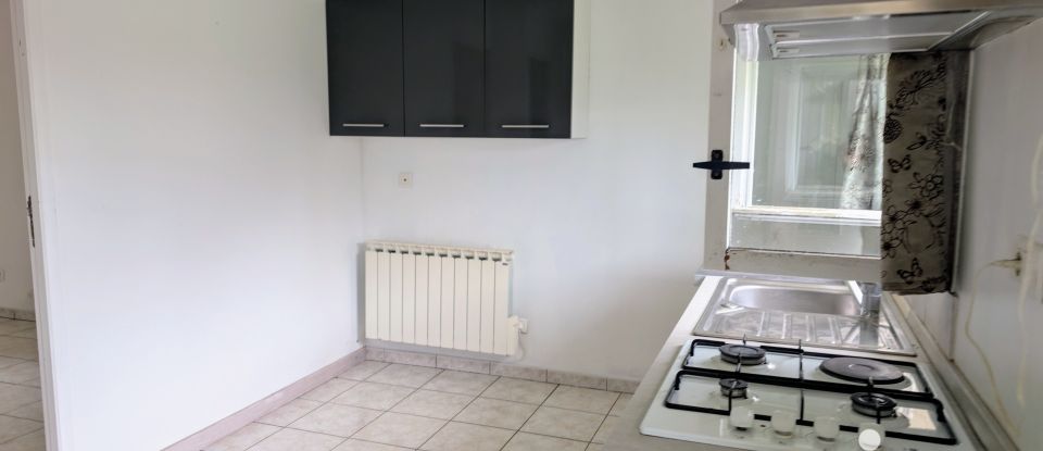 Village house 11 rooms of 259 m² in Juvignies (60112)