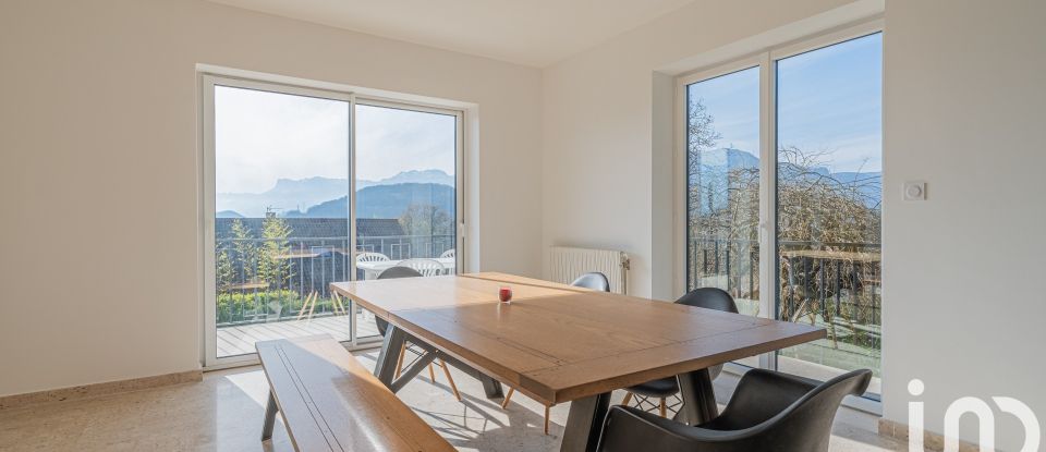 Maison 5 pièces de 167 m² à Brié-et-Angonnes (38320)