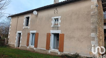 Village house 6 rooms of 128 m² in Saint-Coutant (79120)